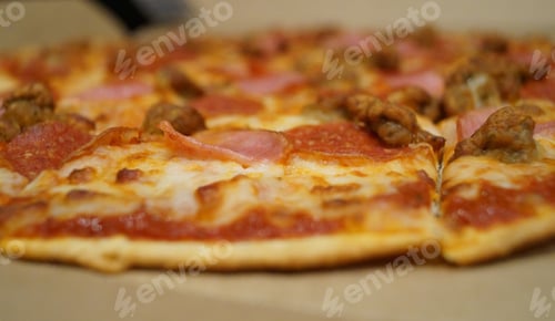 Preview: Pizza closeup