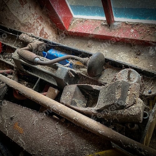 Preview: Mucky old tools