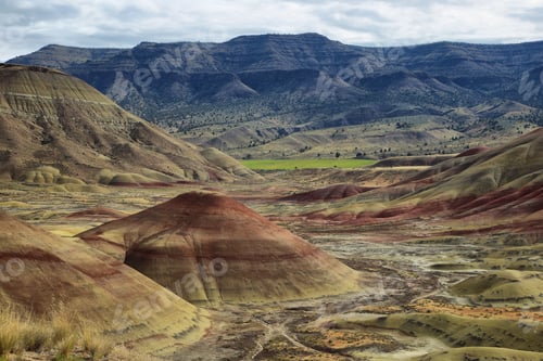 Preview: Painted Hills National Monument, USA