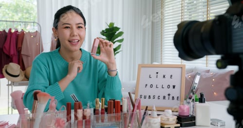 Preview: Asia woman micro influencer record live viral video camera at home studio