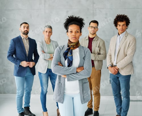 Preview: Business people working in an office