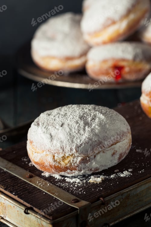 Preview: Homemade Sugary Paczki Donut