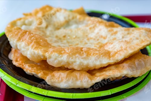 Preview: Chebureki or fried pie with meat on plate close up
