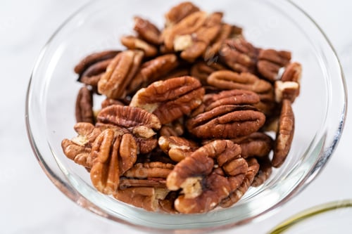 Preview: Toasted pecans