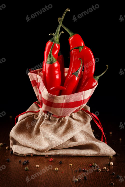 Preview: Chili peppers in sack