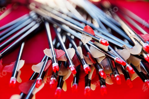 Preview: Arrows close up