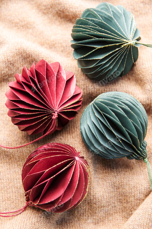 Preview: Handmade eco paper ball, closeup view.