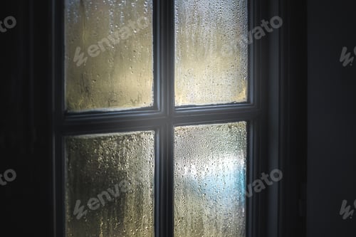Preview: Cute vintage wood windows