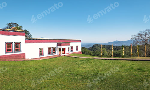 Vorschau: Chagdud Gonpa Khadro Ling buddhistischer Tempel - Tres Coroas, Rio Grande do Sul, Brasilien