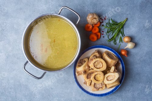 Preview: Boiled bone and broth.