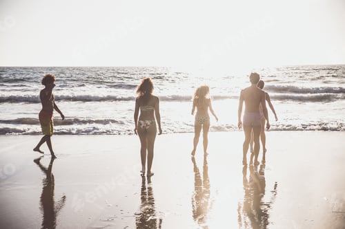 Preview: Friends running on the beach