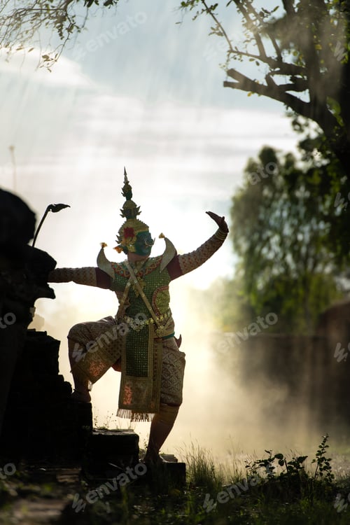 Preview: Khon, Is a classical Thai dance in a mask in the Ramayana literature