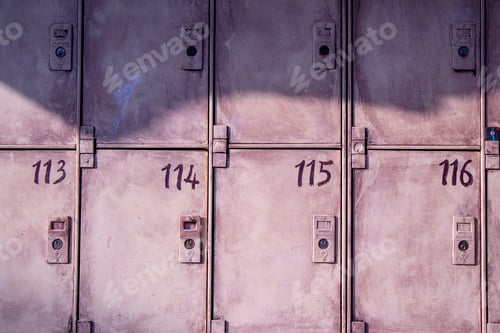 Preview: Old public lockers