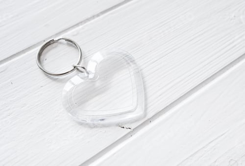 Preview: Transparent trinket in heart shape