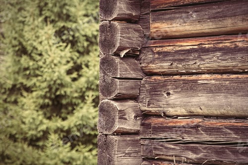 Preview: Wooden house wall
