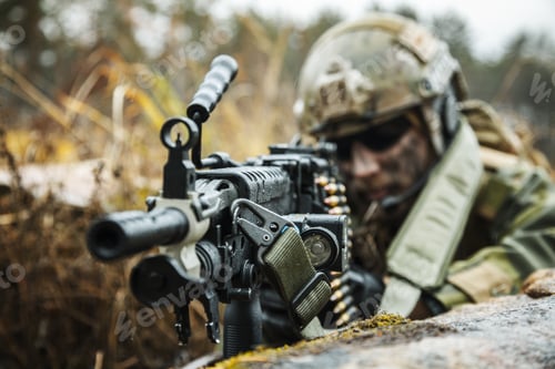 Preview: norwegian soldier in the forest