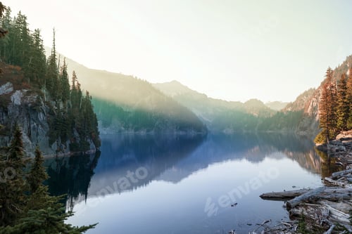 Preview: Mountains lake