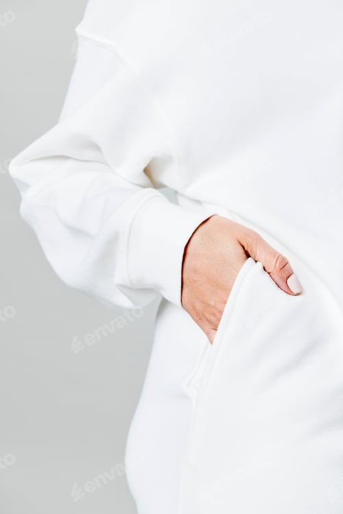 Preview: Hand the in white sweater pocket