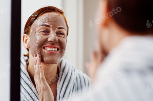 Preview: Masked with beauty