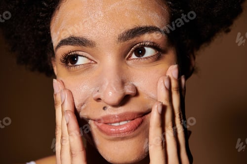 Preview: Radiant skin, natural beauty