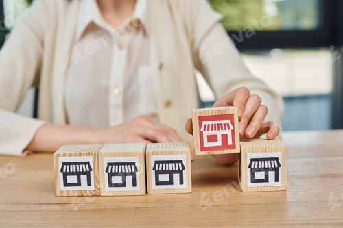 Preview: The businesswomans creative break: building franchise dreams