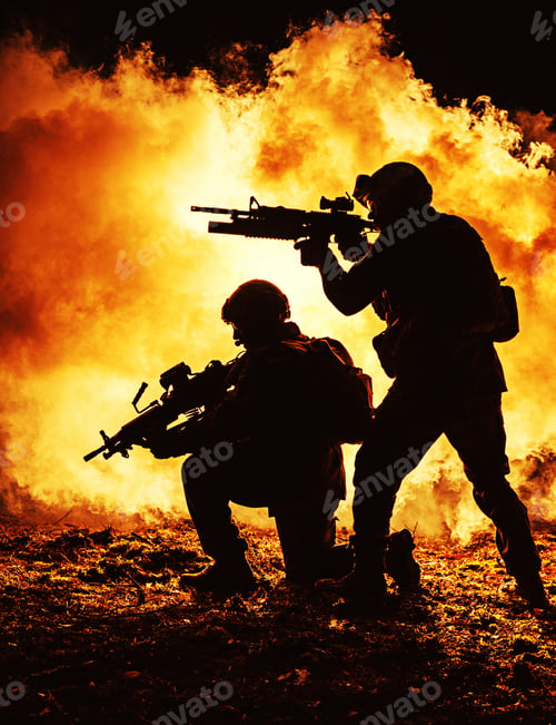 Preview: Black silhouettes of soldiers
