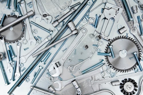 Preview: Many tools on the scratched metal background.