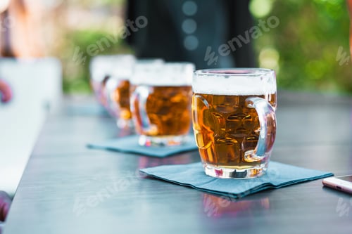 Preview: Chilled Beer - Outdoor Refreshment
