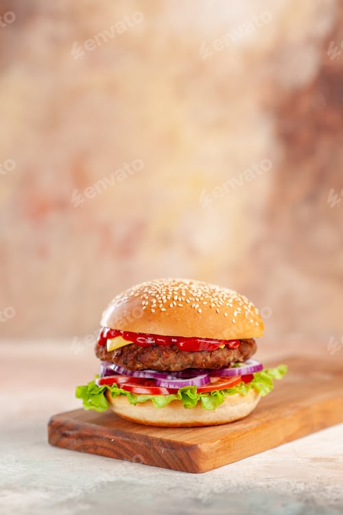 Preview: front view delicious cheeseburger on cutting board light background salad fast-food sandwich burger