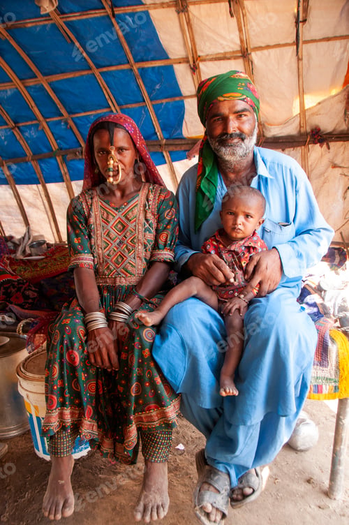 Preview: Jat fakirani tribal family, Gujarat, India.