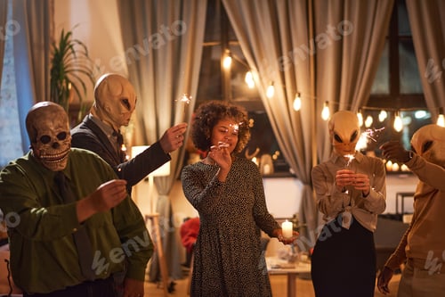 Preview: People dancing at a party