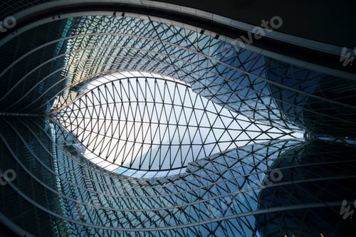 Preview: Palazzo Lombardia, modern building in Milan, Italy