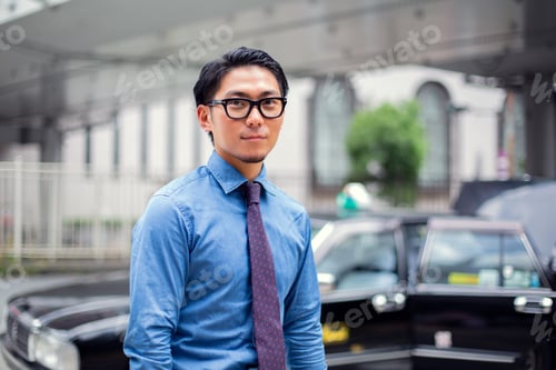 Preview: A young businessman in the city