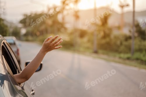 Preview: A girls happy traveling enjoy holidays and relaxation with friends together