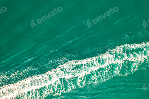 Preview: Sea views and rocky islands with a long-tail boat.