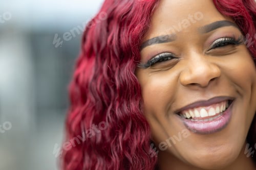 Preview: Close up shot of woman's face with black skin