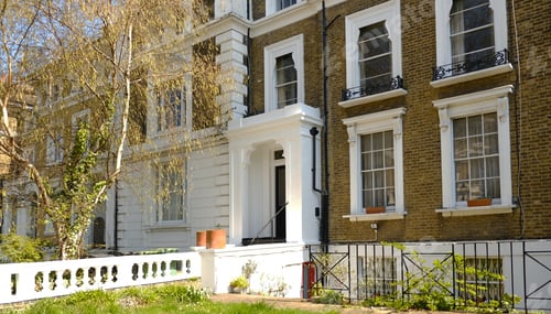 Preview: Typical Victorian terraced houses in England. Exterior view of cozy residential buildings