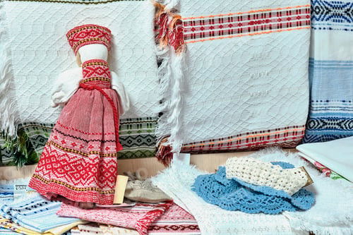 Preview: Handmade Slavic souvenirs with rag doll at market