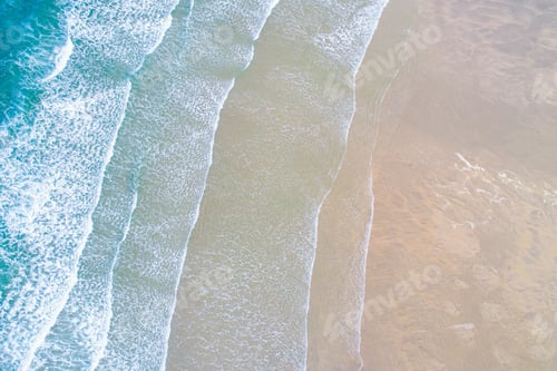 Preview: An aerial view of a beautiful coastline.