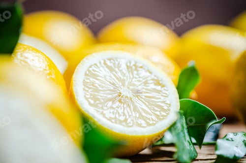 Preview: Fresh lemons. On wooden table.