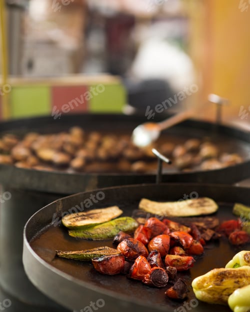 Preview: Freshly cooked healthy vegetables prepared on grill outdoor