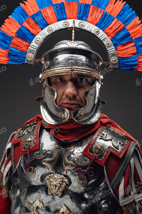 Preview: Roman centurion with plumed helmet staring at camera