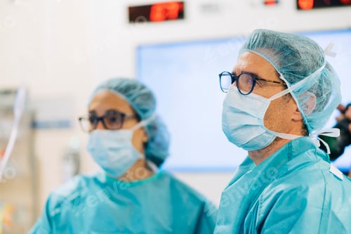 Preview: Team of surgeons operating in the hospital