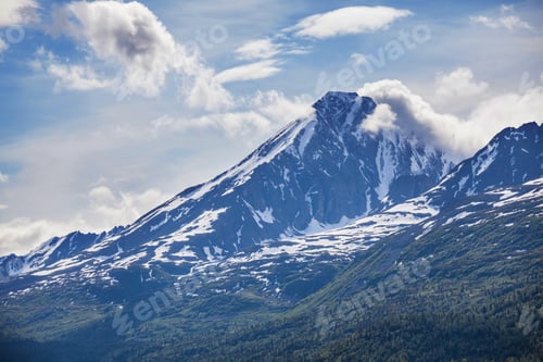 Preview: Mountains in Alaska