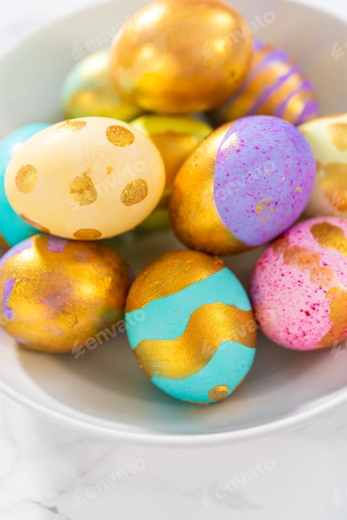 Preview: Easter eggs