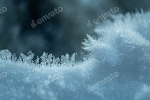 Preview: Closeup shot of pristine, freshly-fallen snow with individual flakes clearly visible