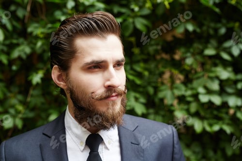 Preview: Posh businessman