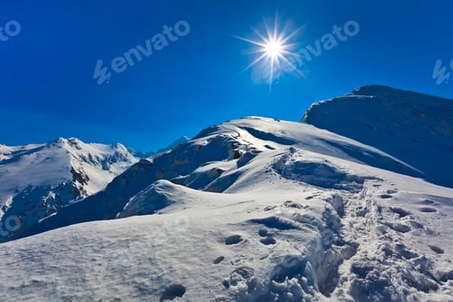 Preview: Negoiu peak in winter