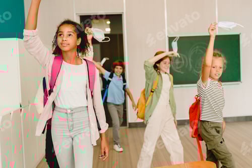 Visualização: A pandemia de coronavírus Covid19 acabou. A quarentena de bloqueio
acabou.