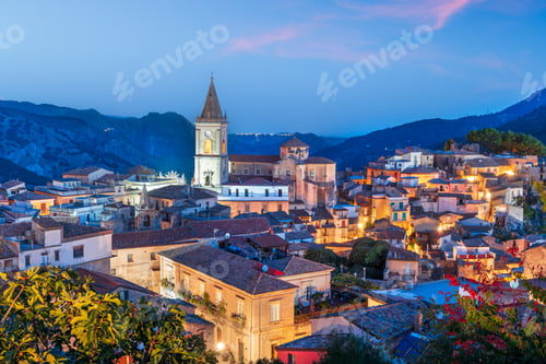 Preview: Novara di Sicilia, Sicily, Italy